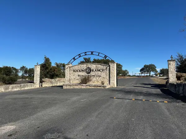 107 N Jesse Stiff, Blanco, TX 78606