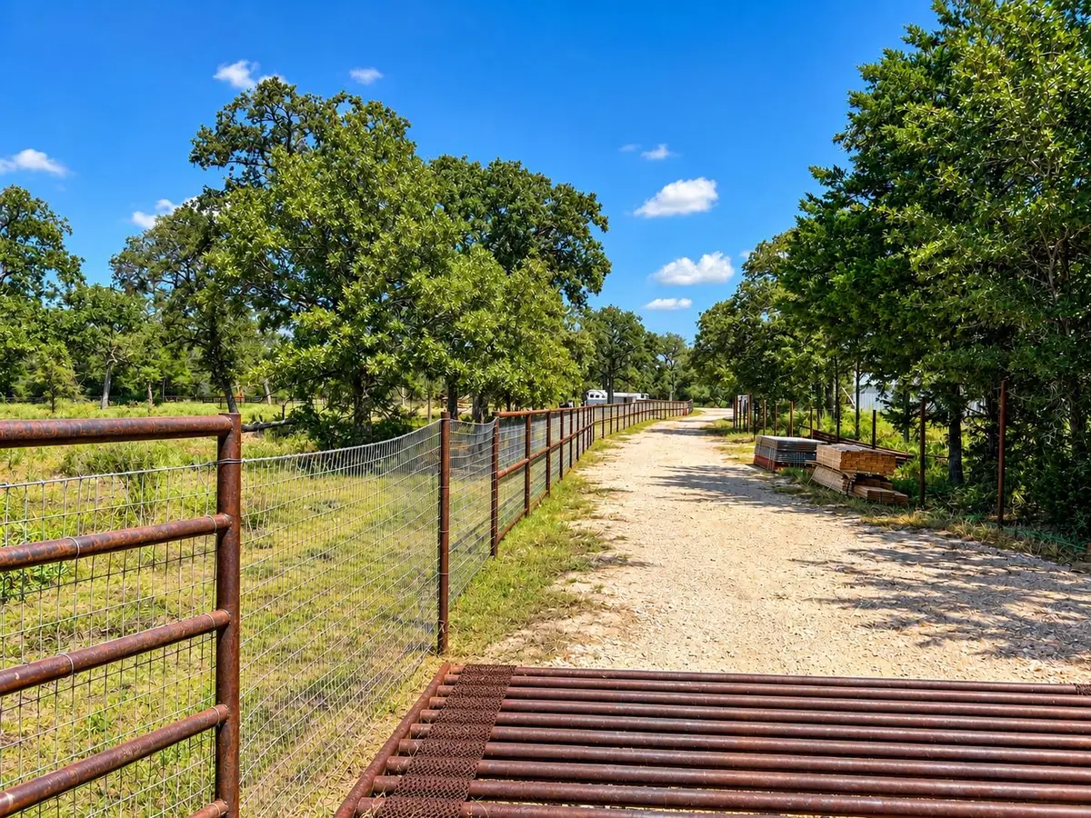 1673 Lange Rd, Ledbetter, TX 78946 - #1