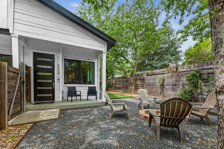 2004 E 10th St #2, Austin, TX 78702 - #3
