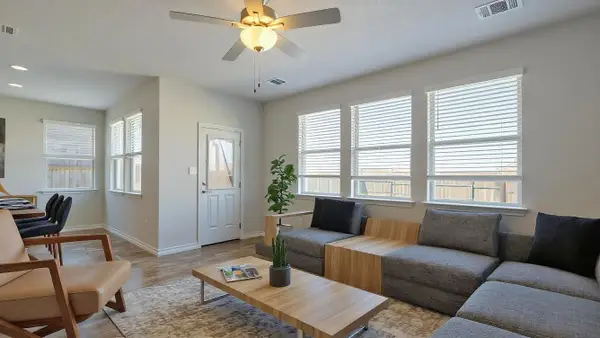 798 Eves Necklace Dr, Buda, TX 78610