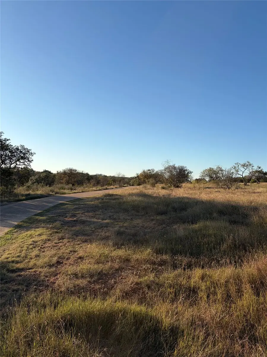 1212 County Road 407, Spicewood, TX 78669 - Image #3