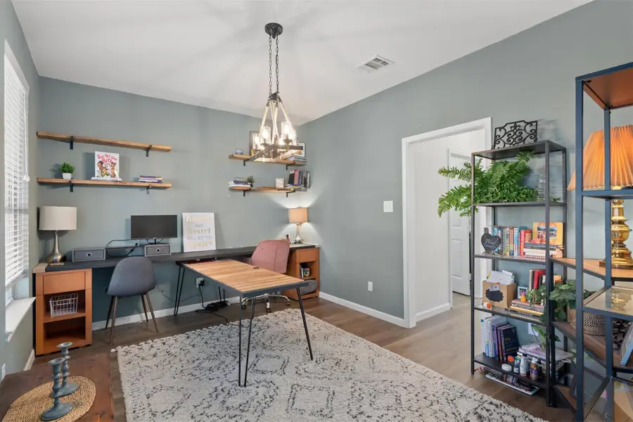 1433 Bradbury Ln, Austin, TX 78753 - #2