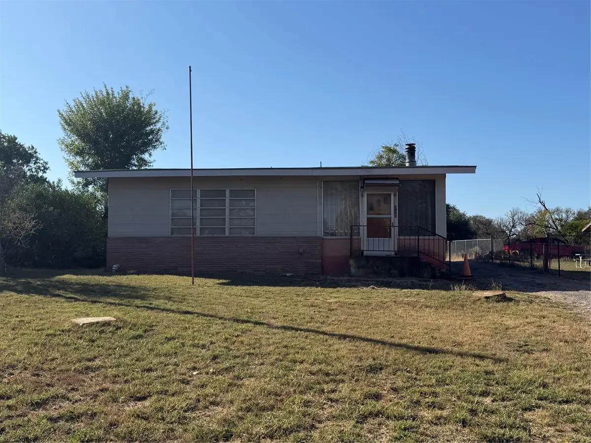 712 Sandy Mountain Dr, Llano, TX 78643 - #1