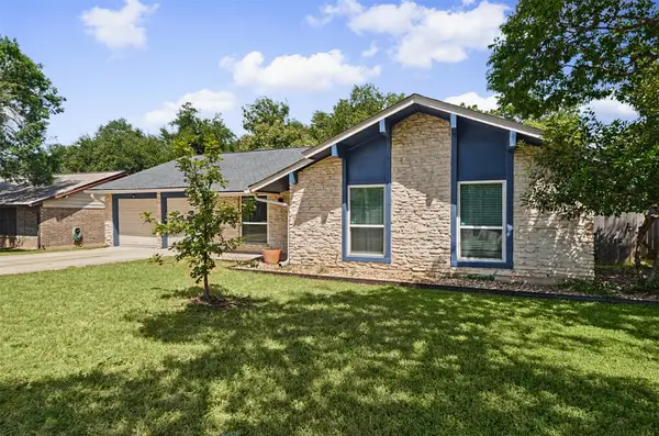 9007 West Pointer Ln, Austin, TX 78758