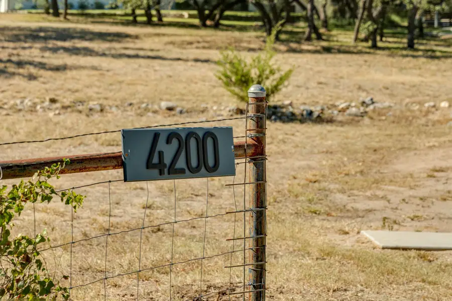 4200 Deer Trl, Spicewood, TX 78669 - #2
