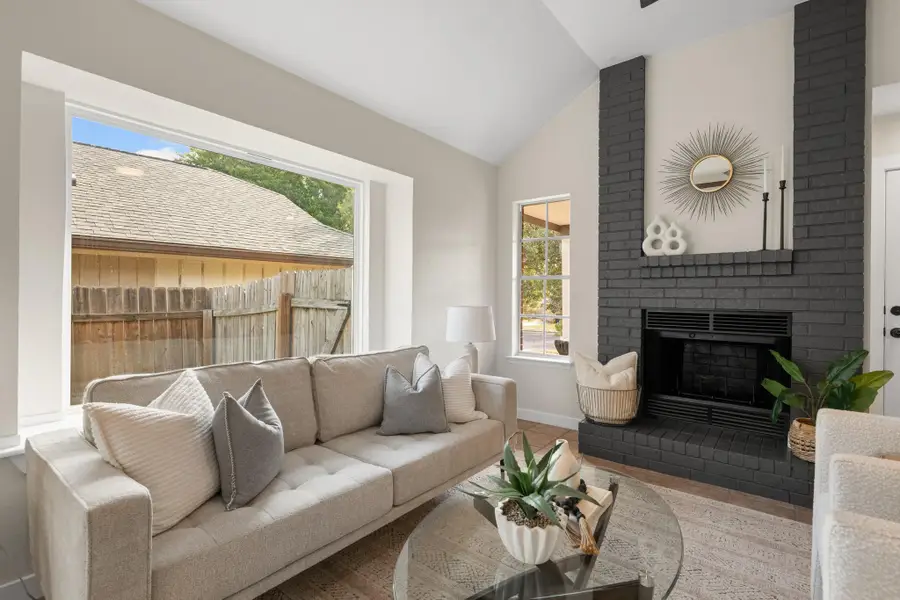 12922 Staton Dr, Austin, TX 78727 - #3
