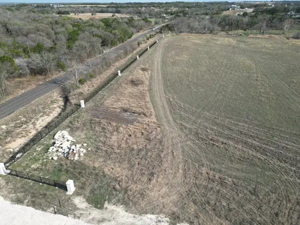 101 Scotty Ln, Liberty Hill, TX 78642