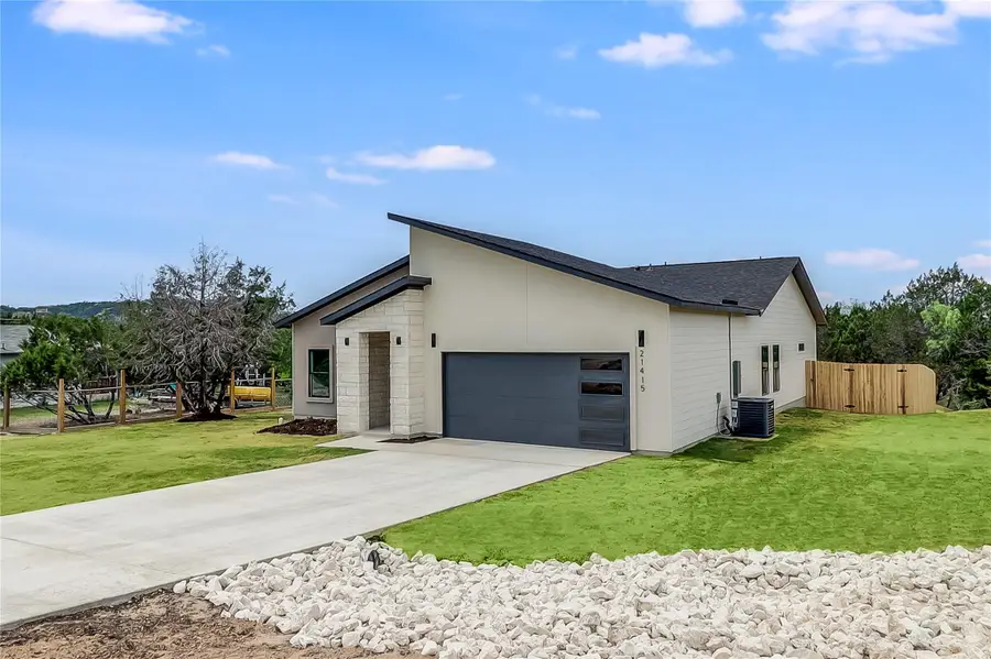 21415 Highland Lake Dr, Lago Vista, TX 78645 - #2