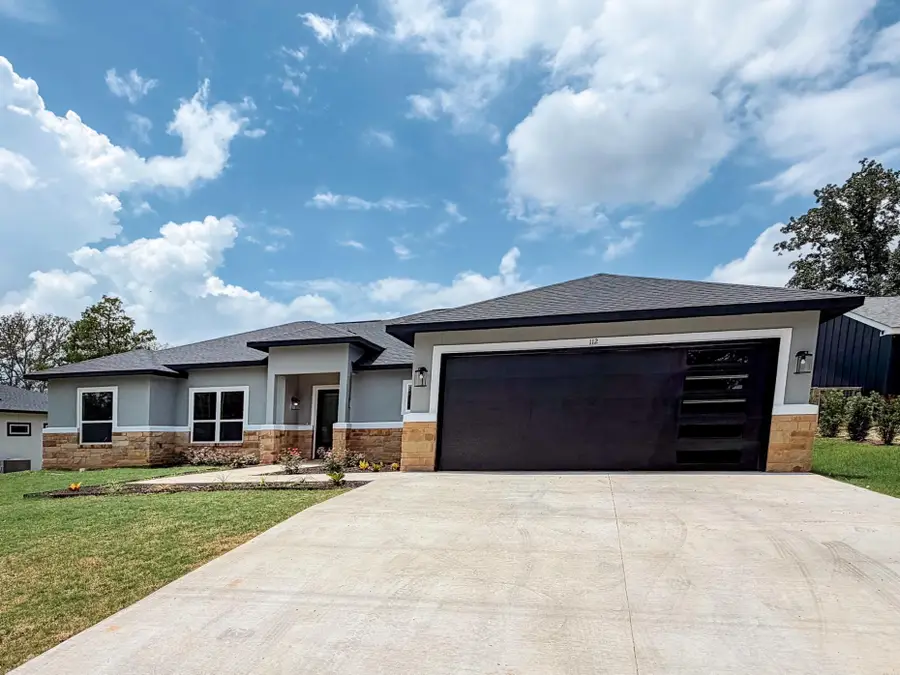 112 Heleakala Dr, Bastrop, TX 78602 - #2