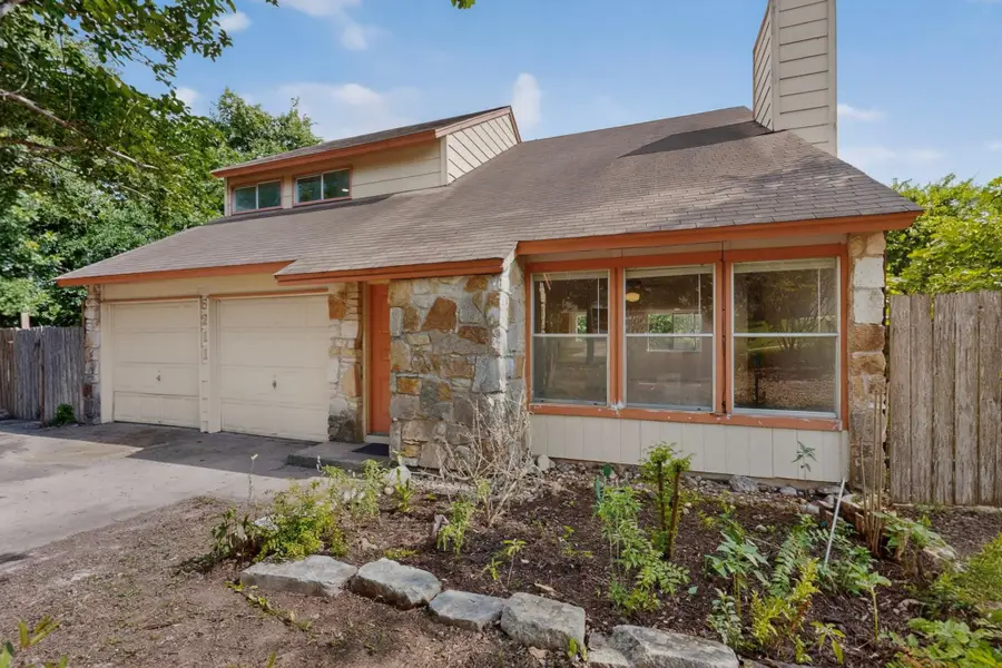 8211 Gallatin Dr, Austin, TX 78736 - #3
