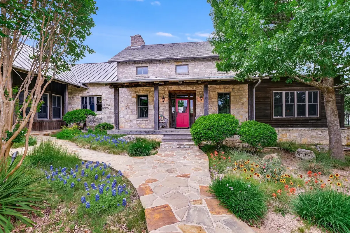 170 Sandstone Rdg, Marble Falls, TX 78654 - #1