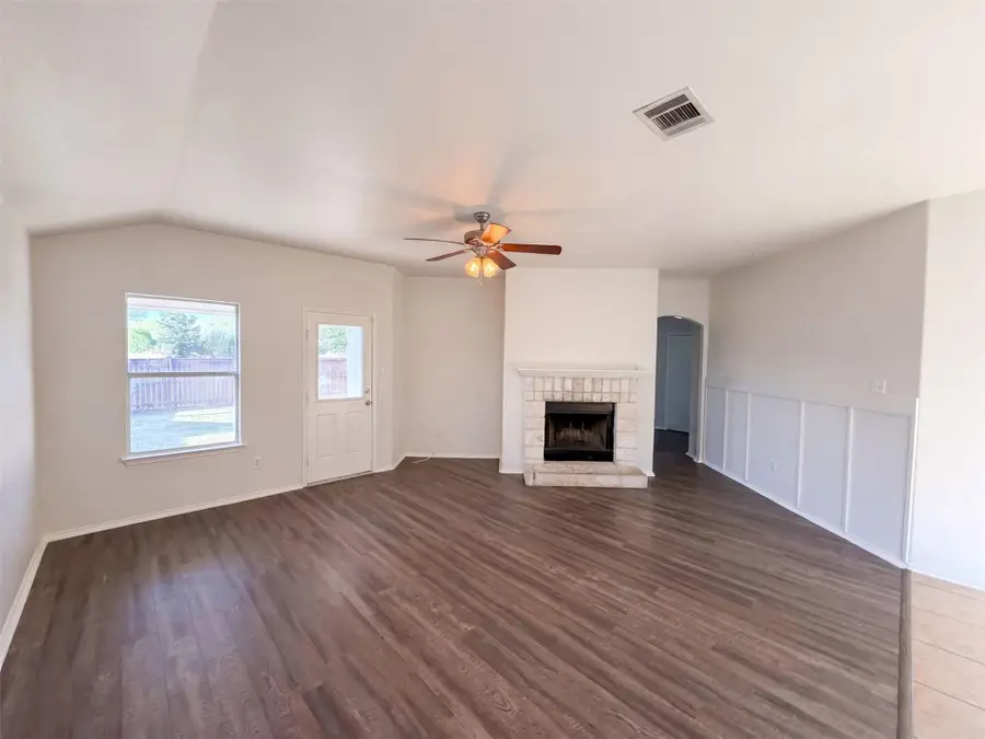 404 Timothy John Dr, Pflugerville, TX 78660 - #3