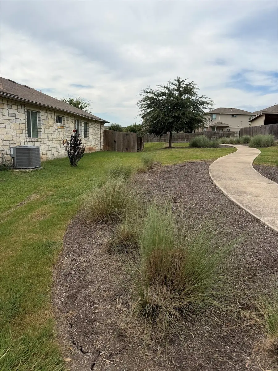 161 Collared Dove Cv, Kyle, TX 78640 - #3