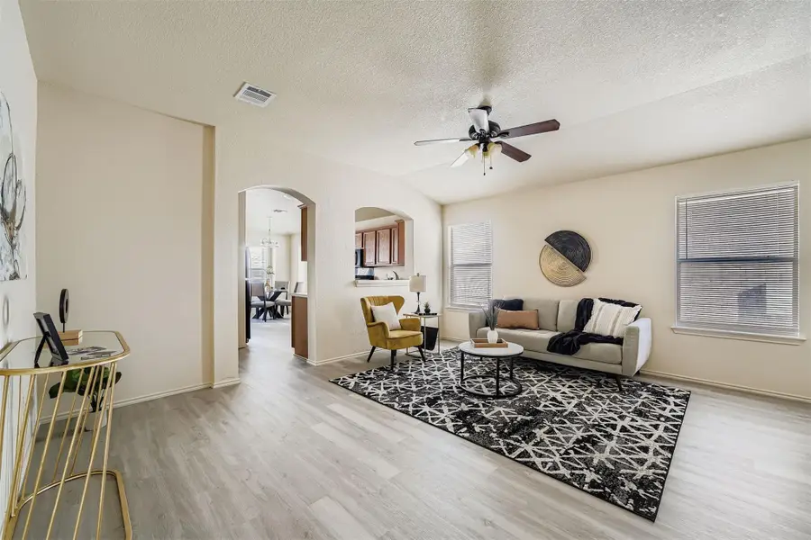 15312 Lady Elizabeth Ln, Pflugerville, TX 78660 - Image #2