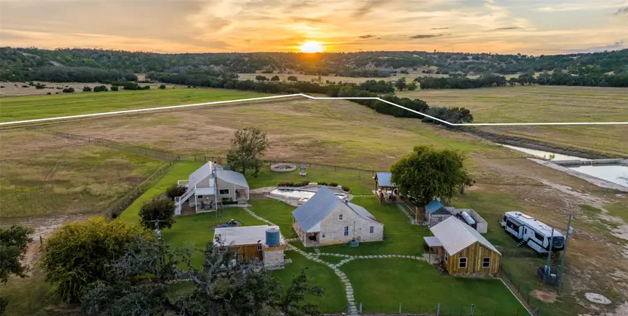 3366 Ranch Road 965, Fredericksburg, TX 78624 - Image #3