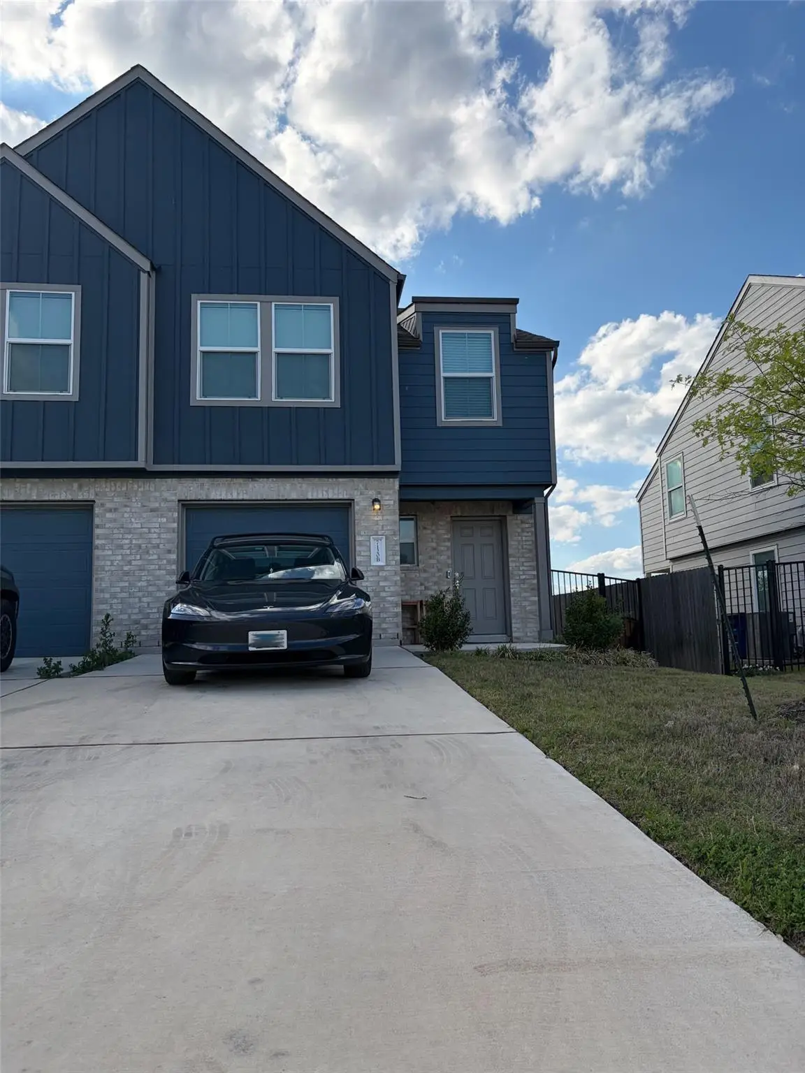 7120 Sparkling Light Dr #B, Del Valle, TX 78617 - #1
