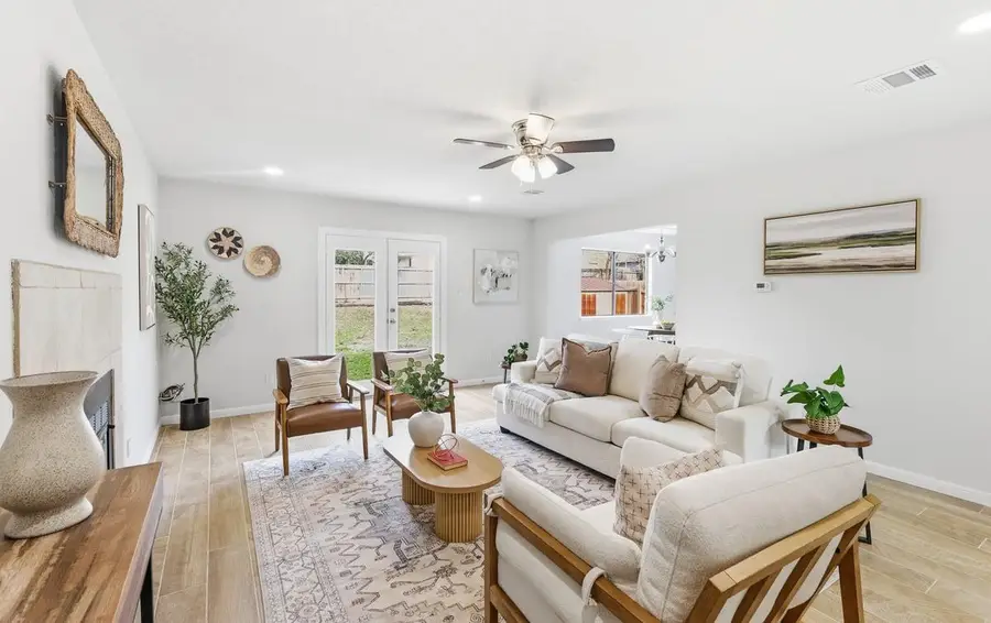 1000 Bodgers Dr, Austin, TX 78753 - #2