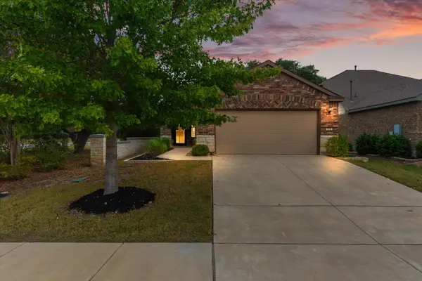510 Holiday Creek Ln, Georgetown, TX 78633