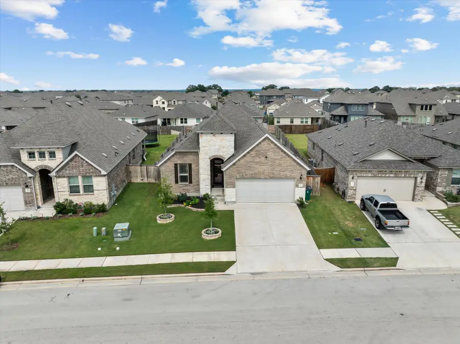 121 Shagbark Trl, Bastrop, TX 78602 - #3