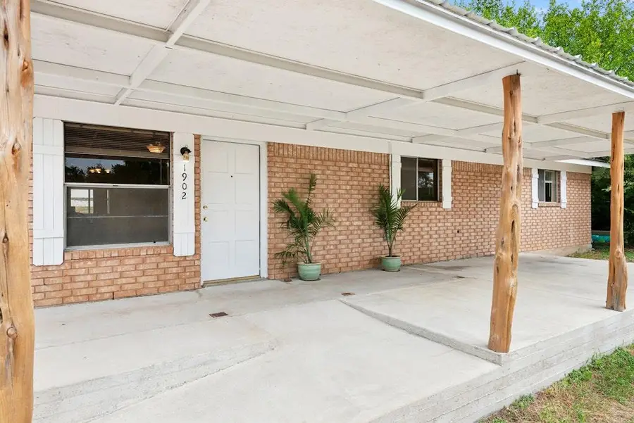 1902 Twin Oaks St, Kingsland, TX 78639 - #3