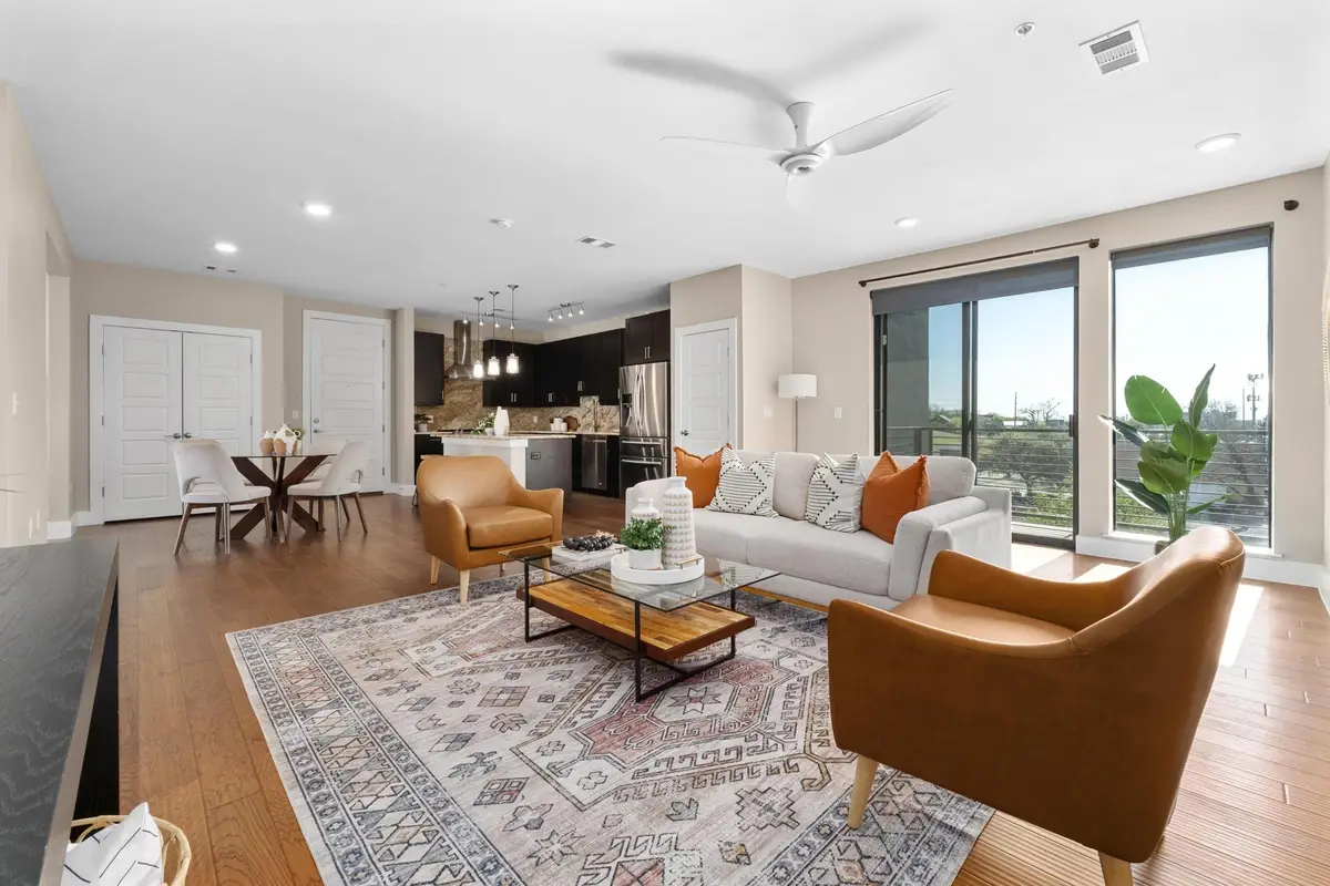1615 E 7th St #402, Austin, TX 78702 - #1