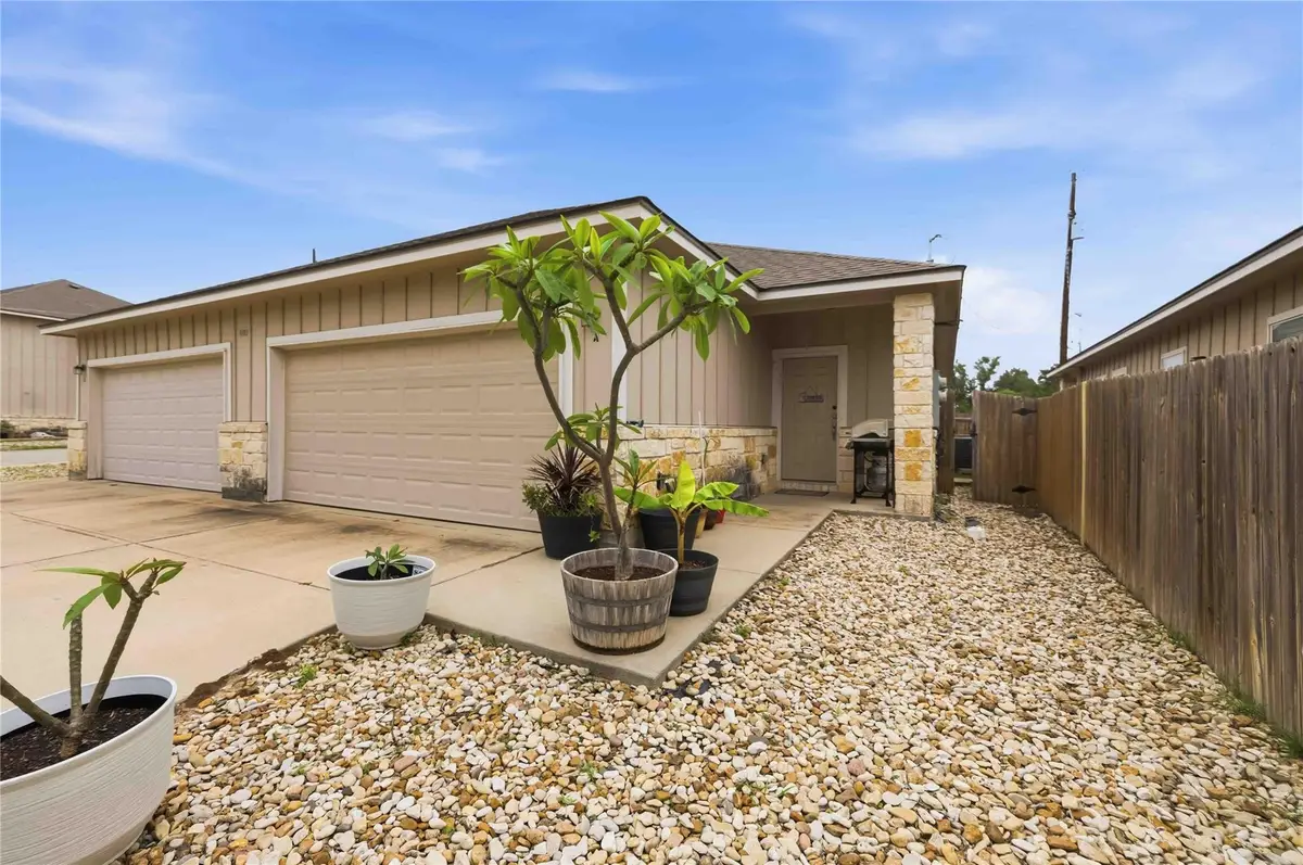 400 Carl Shipp Dr, Liberty Hill, TX 78642 - #1