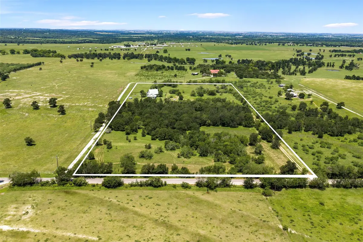 928 Upper Elgin River Rd, Elgin, TX 78621 - #1
