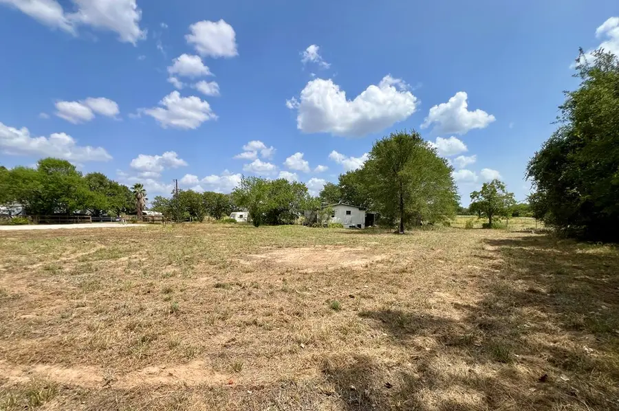 109 Patti Cv S, Bastrop, TX 78602 - #2
