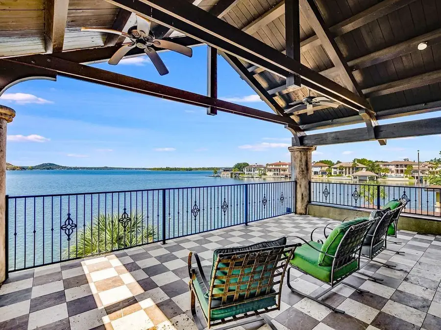 82 Applehead Island Dr, Horseshoe Bay, TX 78657 - #3