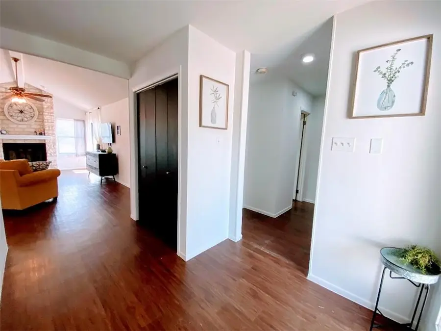 21822 SE Tallahassee Ave, Lago Vista, TX 78645 - Image #3