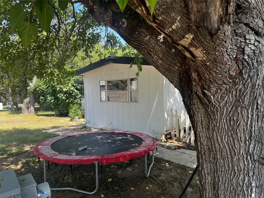 7107 Cowpoke Trl, Lago Vista, TX 78645 - #2