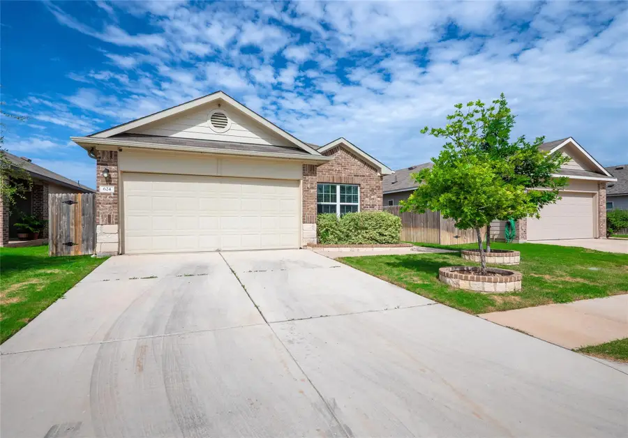 624 Independence Ave, Liberty Hill, TX 78642 - #3