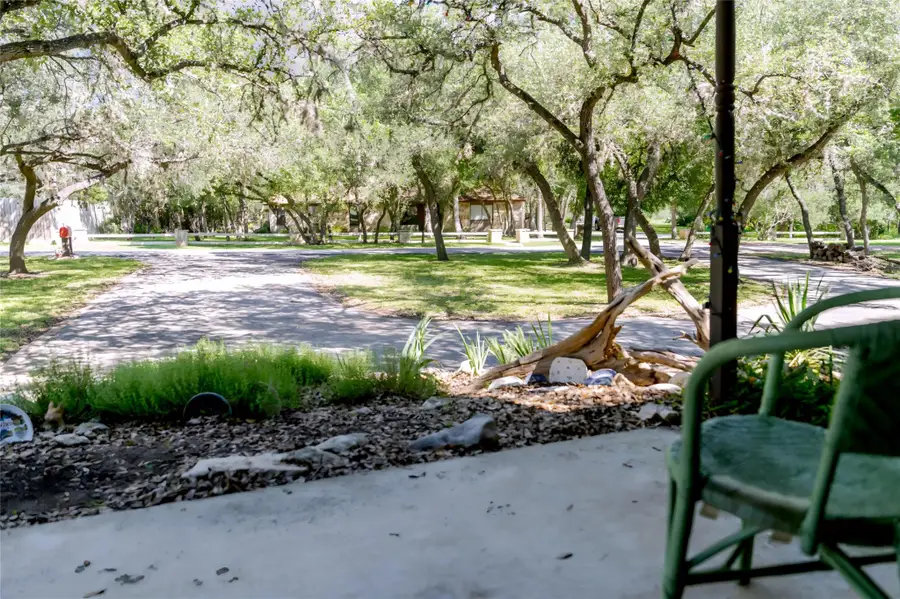 108 Howard Pl, San Marcos, TX 78666 - #2
