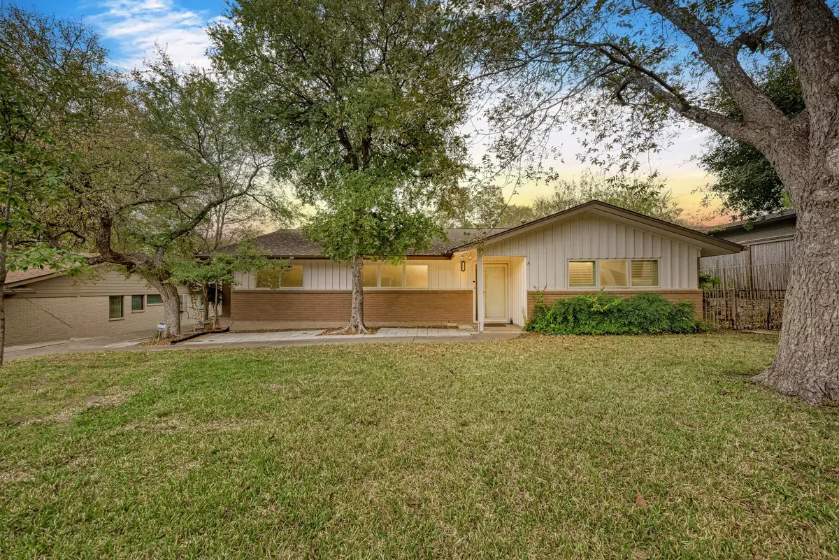 2500 Spring Creek Dr, Austin, TX 78704 - Image #1