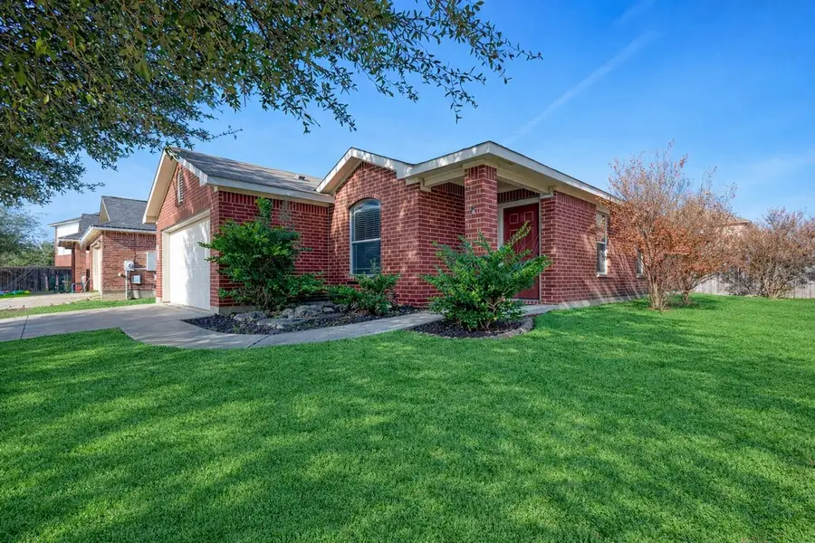 921 Dexter Dr, Leander, TX 78641 - Image #2