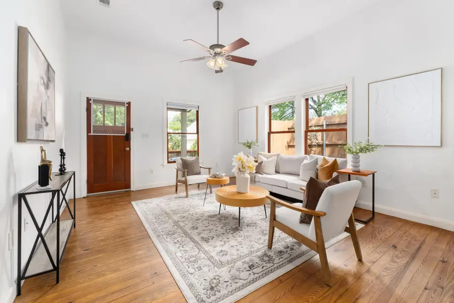 705 Waller St, Austin, TX 78702 - #3