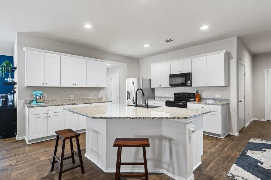 13000 Brahmin Dr, Austin, TX 78724 - #2