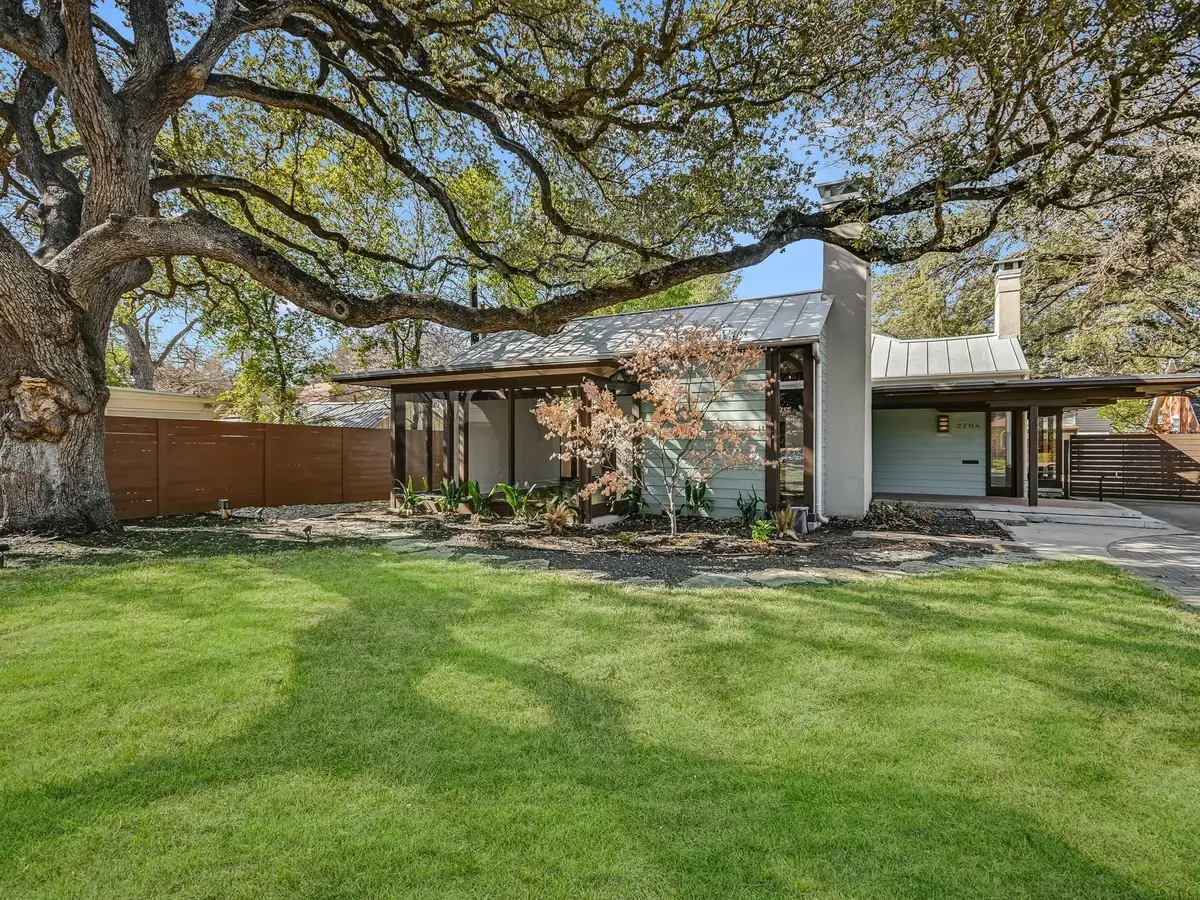 2704 Oakhurst Ave, Austin, TX 78703 - #1