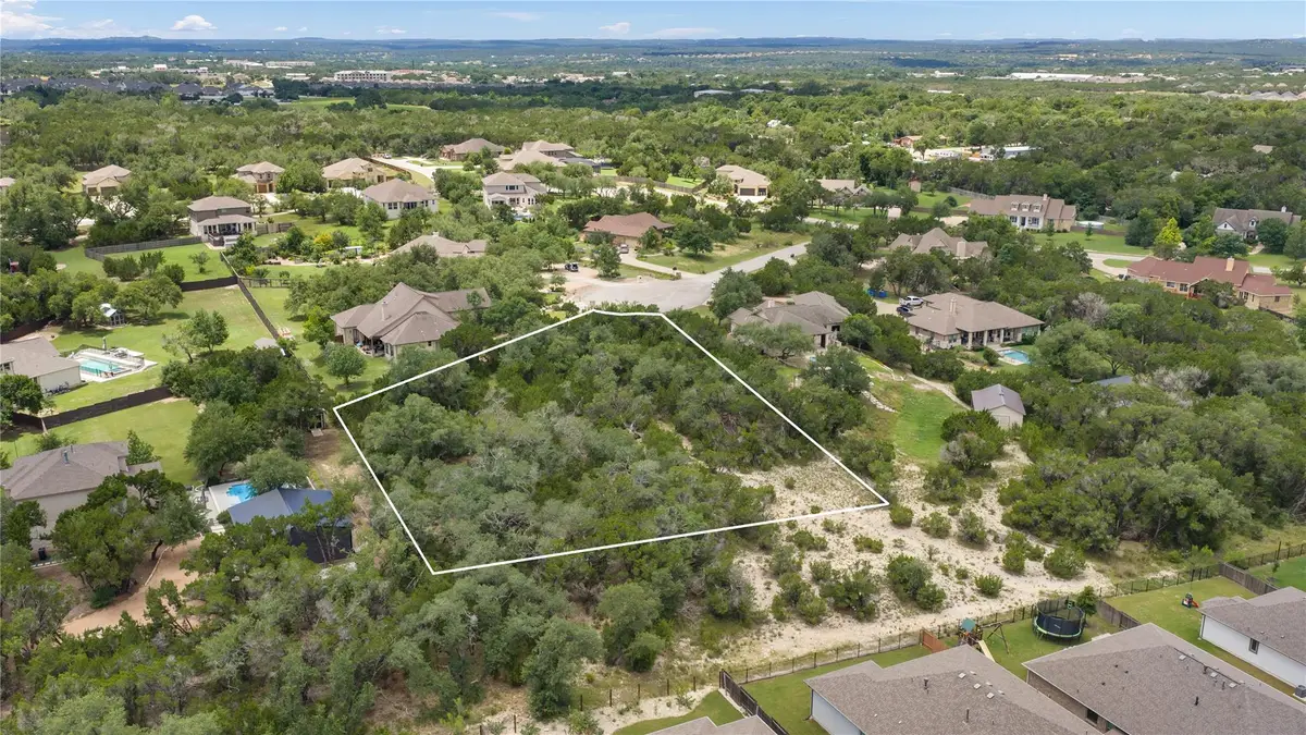179 Shawnee Trl, Dripping Springs, TX 78620 - #1