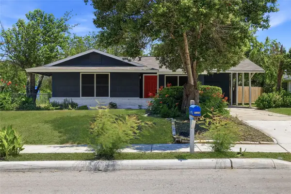7126 W Westbriar St, San Antonio, TX 78227