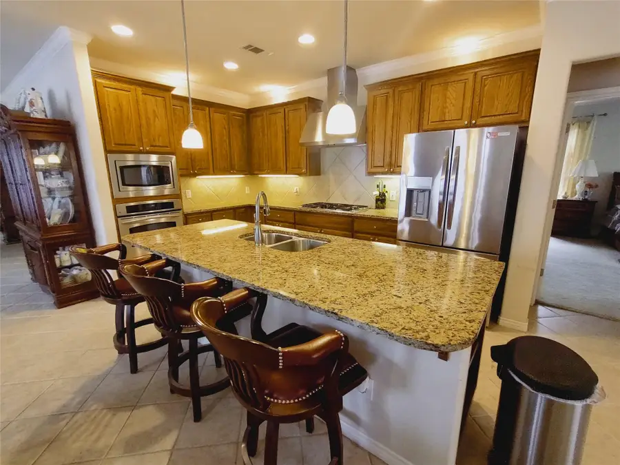 416 Brazos Dr, Georgetown, TX 78628 - #2