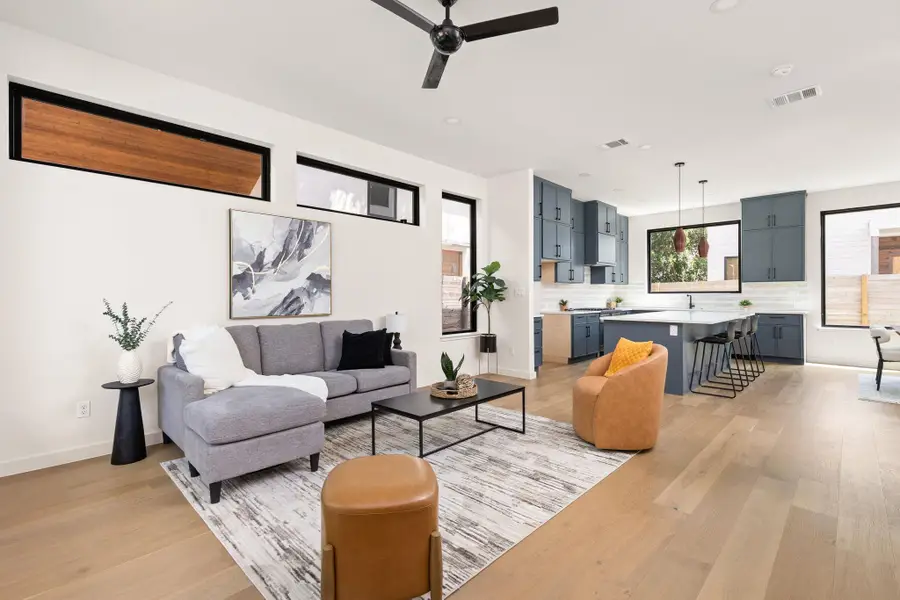 2717 Lyons Rd #1, Austin, TX 78702 - #3