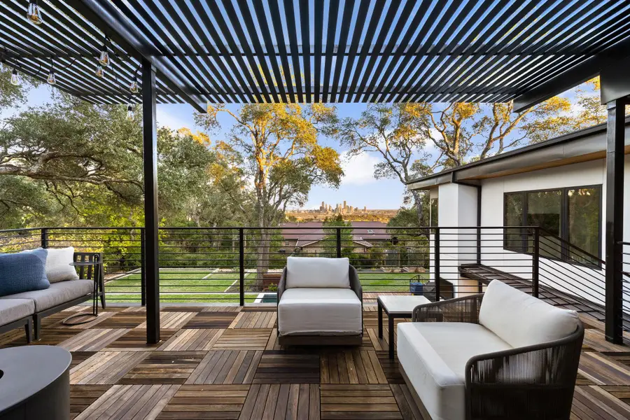 302 Buckeye Trl, West Lake Hills, TX 78746 - Image #3