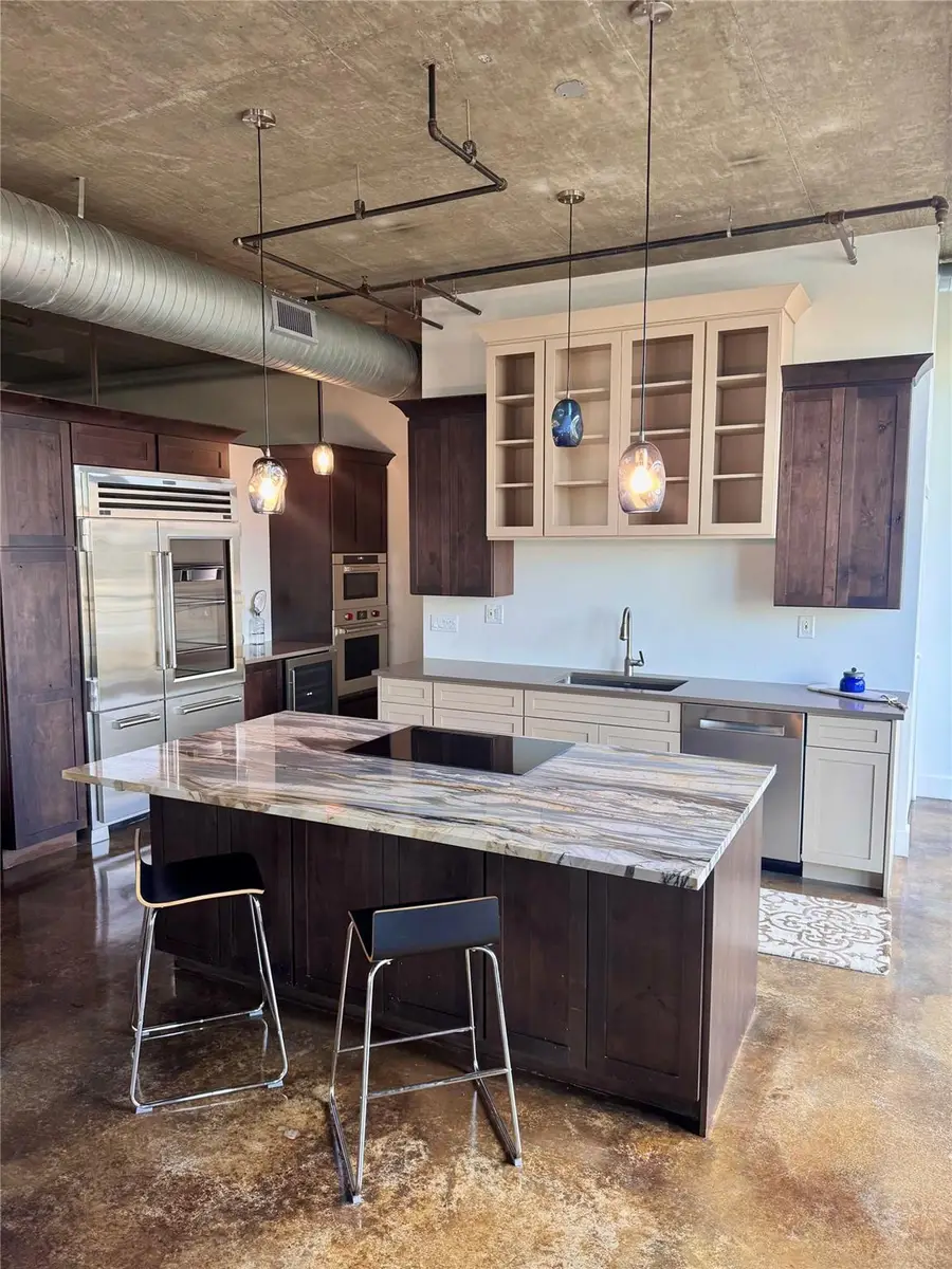 311 W 5th St #905, Austin, TX 78701 - Image #2