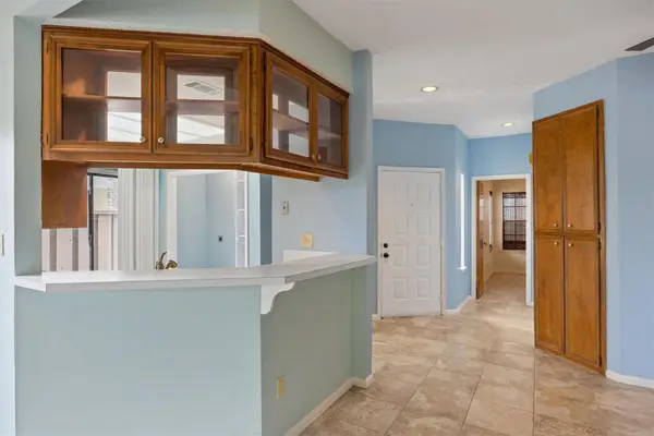 2201 Lakeway Blvd #39, Lakeway, TX 78734