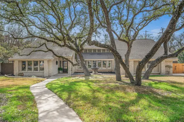10601 Spicewood Pkwy, Austin, TX 78750