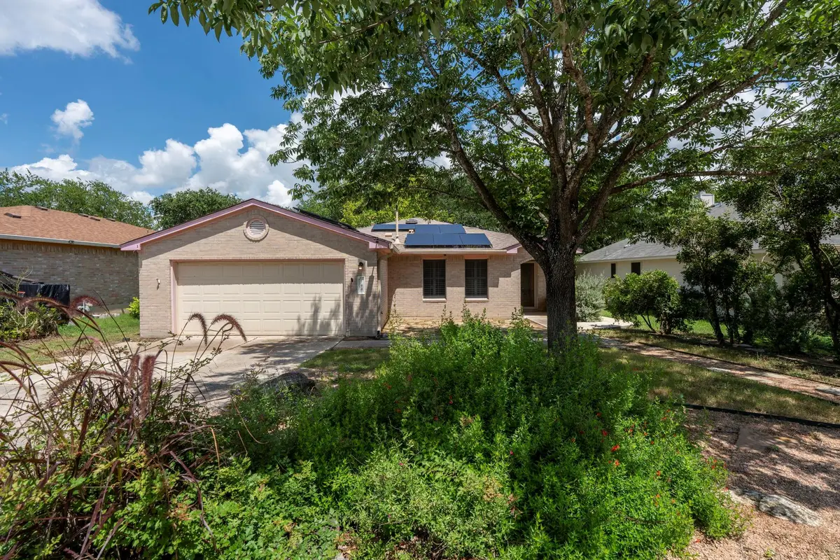 144 Fall Creek Dr, Kyle, TX 78640 - #1