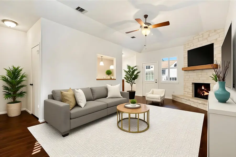 6501 Brush Country Rd #109, Austin, TX 78749 - Image #2