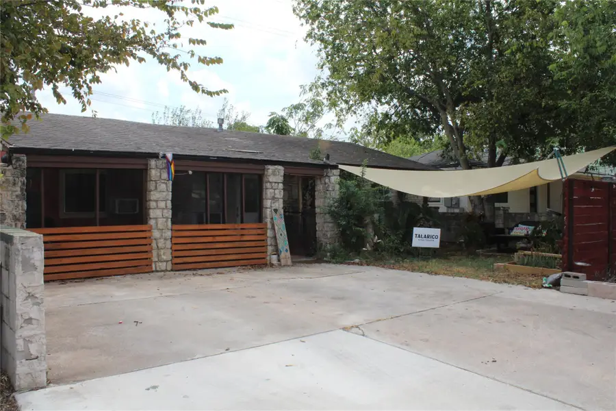 1113 Ebert Ave, Austin, TX 78721 - #2