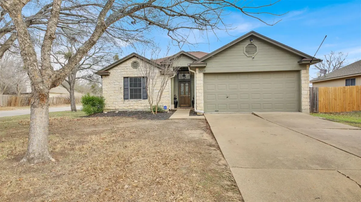 7209 Apperson St, Del Valle, TX 78617 - #1
